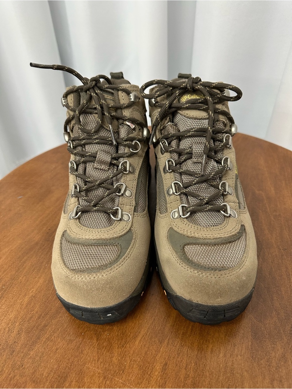 Columbia women’s panther ridge waterproof  Brown Tan Hiking Boots size 7.5